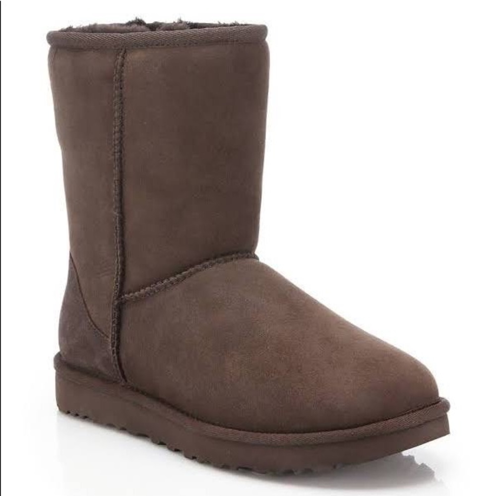 Ugg Australia Women's Classic Short II Suede Sheepskin Winter Boots